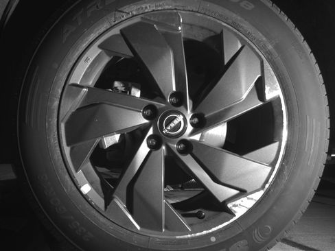 Used 2025 Nissan Rogue SV image 12