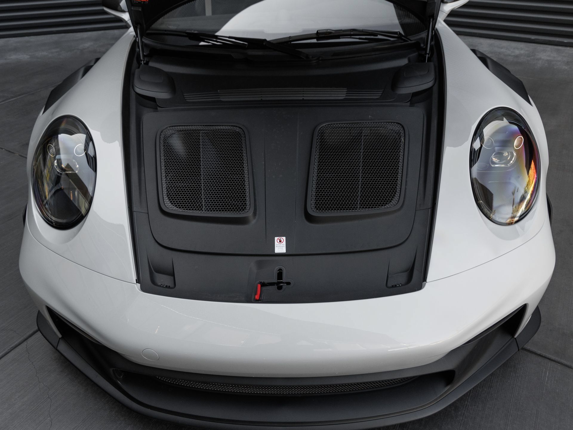 Certified 2025 Porsche 911 GT3 RS RWD image 46
