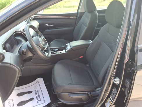 Used 2024 Hyundai Tucson SE AWD/4WD image 29
