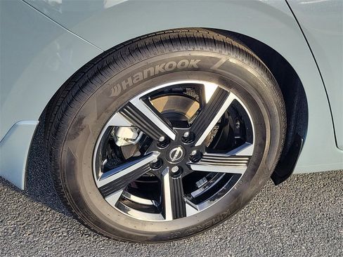 Used 2025 Nissan Sentra SV w/ All-Weather Package image 25