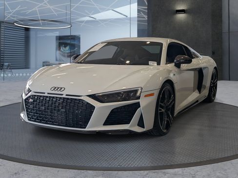 Used 2023 Audi R8 V10 performance image 2