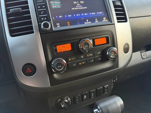 Used 2019 Nissan Frontier SV w/ Value Truck Package AWD/4WD image 13