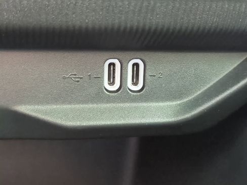 New 2026 Jeep Cherokee Overland image 33