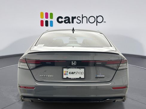 Used 2023 Honda Accord Sport image 4
