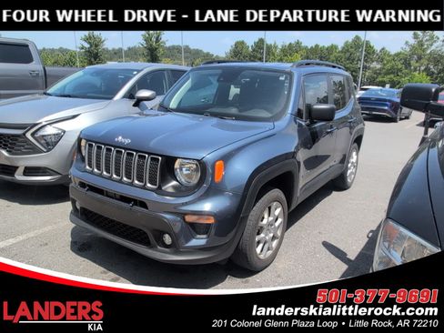 Used 2022 Jeep Renegade Latitude AWD/4WD image 1