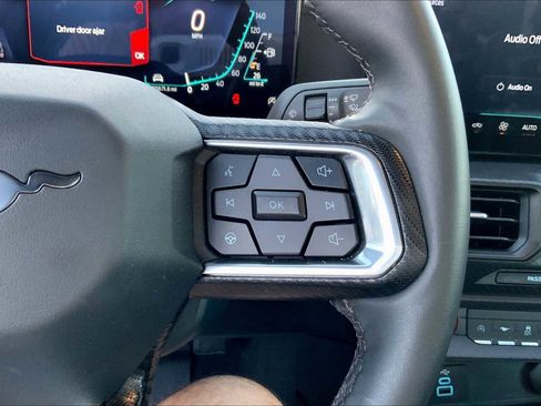 Used 2024 Ford Mustang Coupe image 41