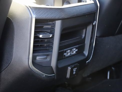 Used 2024 RAM 2500 Laramie w/ Night Edition image 20