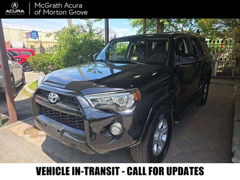 Used 2018 Toyota 4Runner SR5 AWD/4WD image 1