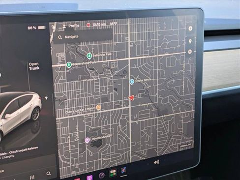 Used 2024 Tesla Model Y Long Range AWD/4WD image 13