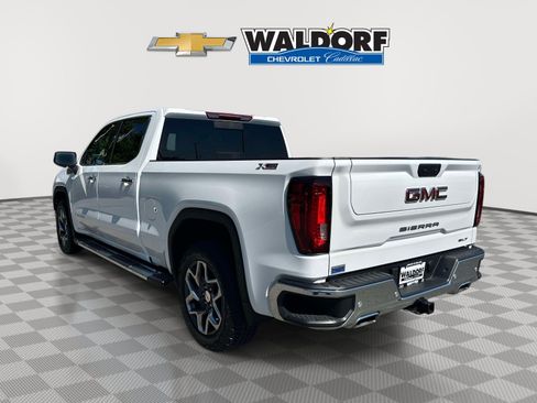 Used 2025 GMC Sierra 1500 SLT w/ SLT Premium Package AWD/4WD image 4