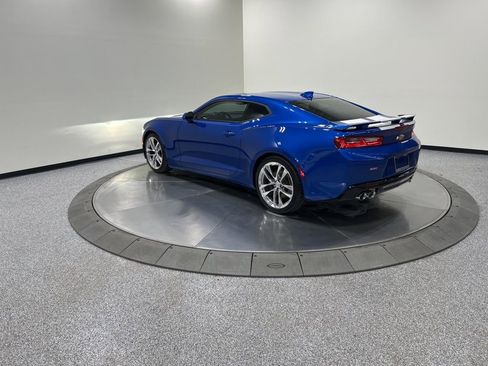 Used 2017 Chevrolet Camaro SS image 8