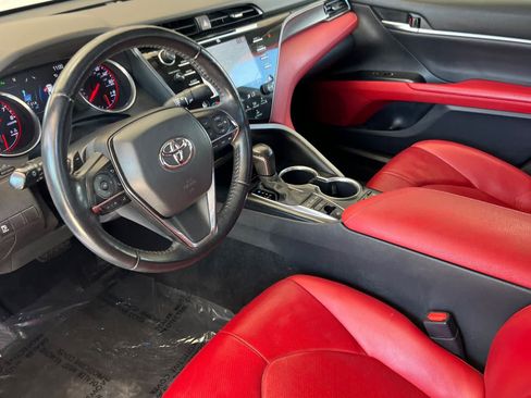 Used 2020 Toyota Camry XSE w/ Driver Assist Package FWD image 11