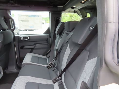 New 2025 Ford Bronco 4-Door image 16