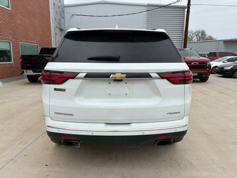 Used 2023 Chevrolet Traverse Premier image 14