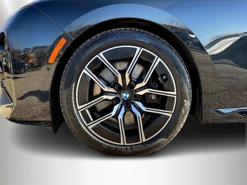Used 2023 BMW 760i xDrive w/ Executive Package AWD/4WD image 34