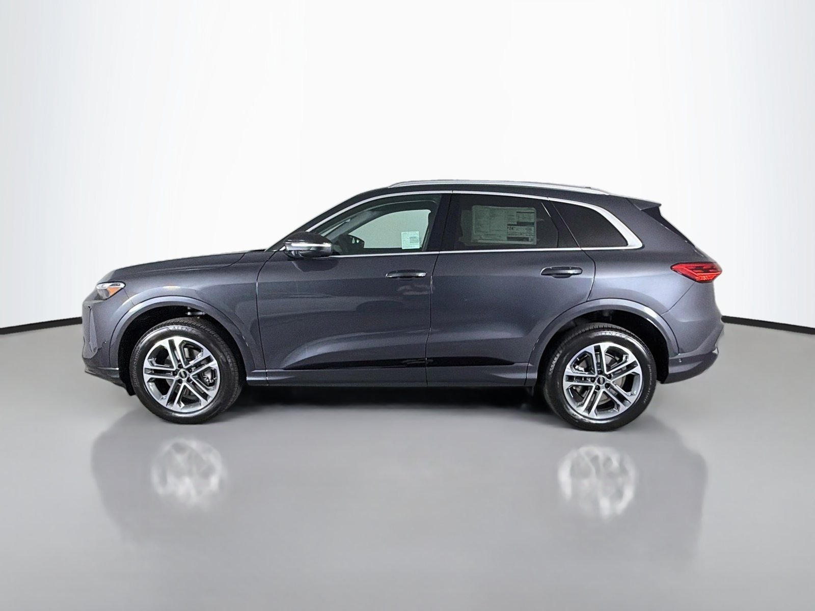New 2026 Audi Q5 Premium AWD/4WD image 4
