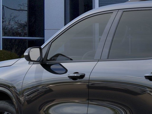 New 2027 Chevrolet Traverse RS AWD/4WD image 12