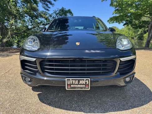Used 2016 Porsche Cayenne AWD/4WD image 13