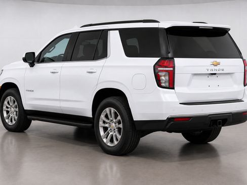 Used 2024 Chevrolet Tahoe LT RWD image 5