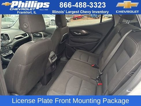 Used 2024 GMC Terrain SLE w/ Elevation Edition image 13