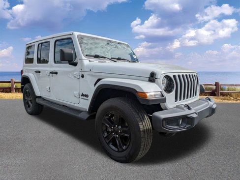 Certified 2021 Jeep Wrangler Unlimited Sahara image 10