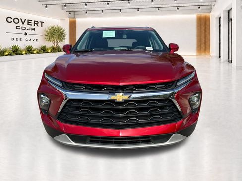 Used 2024 Chevrolet Blazer LT w/ Convenience Package FWD image 3