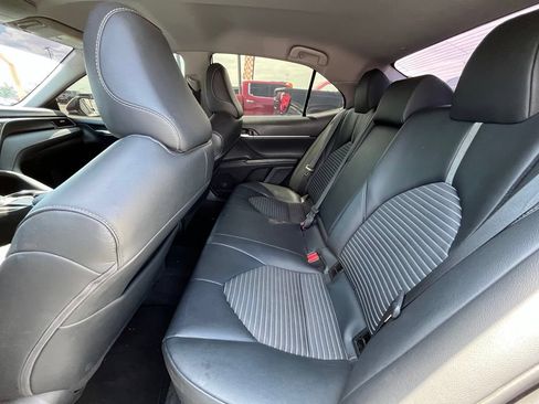 Used 2021 Toyota Camry SE FWD image 27
