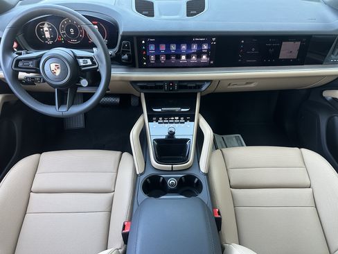 New 2026 Porsche Cayenne image 6