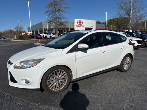 Used 2012 Ford Focus SEL image 2