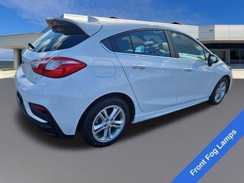 Used 2017 Chevrolet Cruze LT w/ Convenience Package image 6