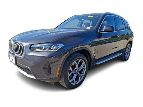 Used 2023 BMW X3 xDrive30i w/ Premium Package AWD/4WD image 3