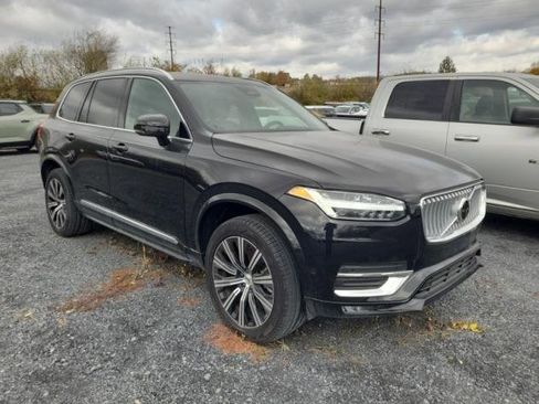 Used 2024 Volvo XC90 B5 Plus image 2