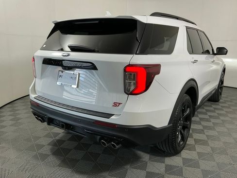 Used 2023 Ford Explorer ST w/ Equipment Group 401A AWD/4WD image 4
