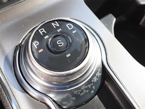 Certified 2022 Ford Edge Titanium image 19