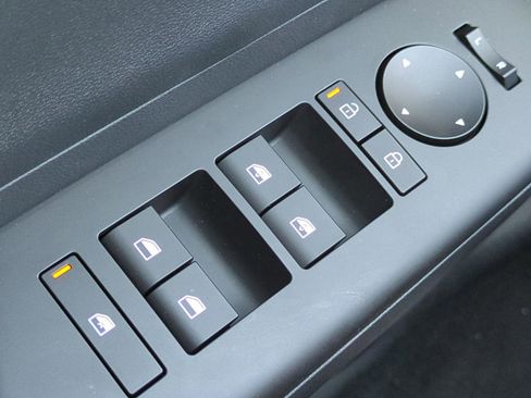 New 2025 Hyundai Kona SEL image 27