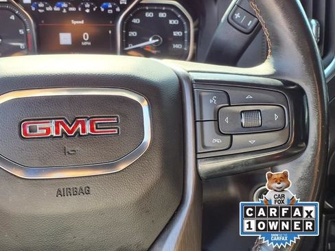 Used 2021 GMC Sierra 1500 AT4 w/ AT4 Value Package AWD/4WD image 8