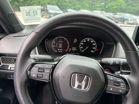 Used 2025 Honda Civic Sport image 21