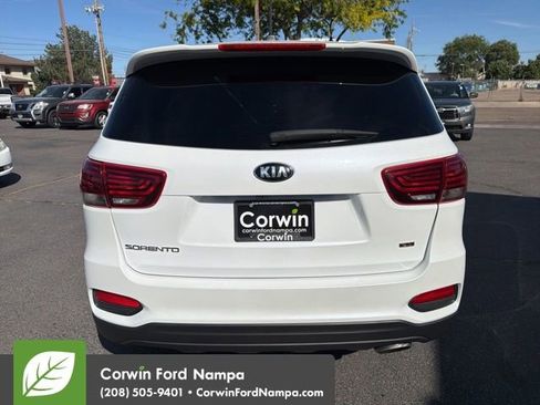 Used 2020 Kia Sorento L FWD image 6