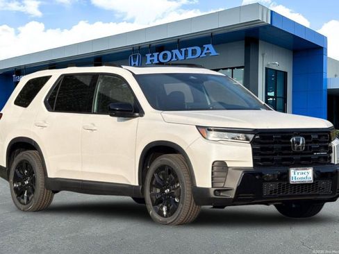 New 2026 Honda Pilot Black Edition image 2