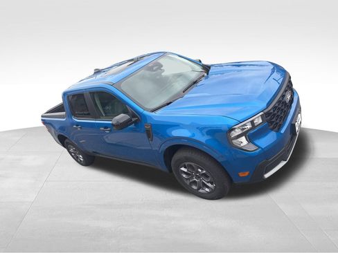 New 2026 Ford Maverick XLT w/ Equipment Group 301A image 7