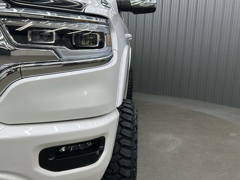 Used 2024 RAM 1500 Limited image 13