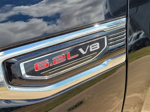 New 2026 GMC Sierra 1500 Denali w/ Denali Reserve Package image 9