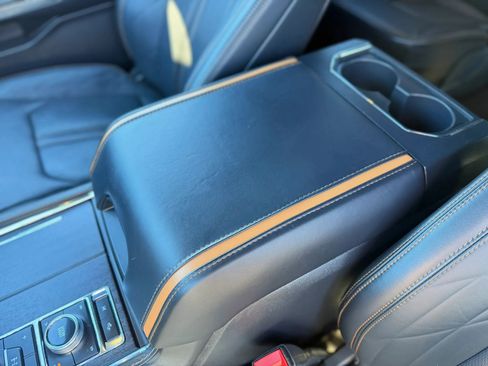 Used 2023 Ford Expedition Max Platinum image 39