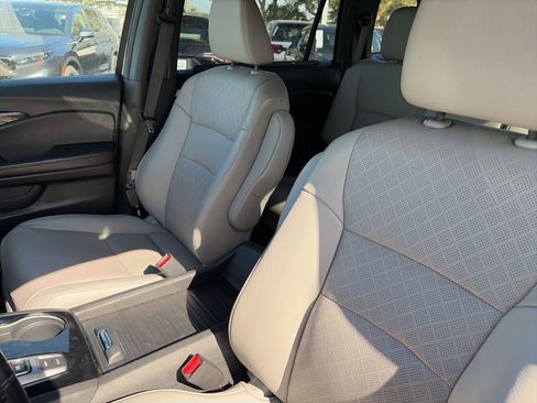 Used 2021 Honda Passport Touring image 10