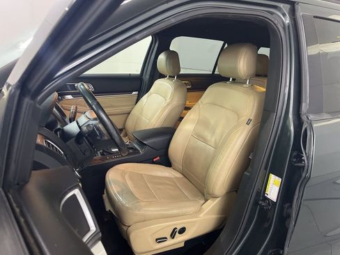 Used 2016 Ford Explorer Limited w/ Equipment Group 301A image 19