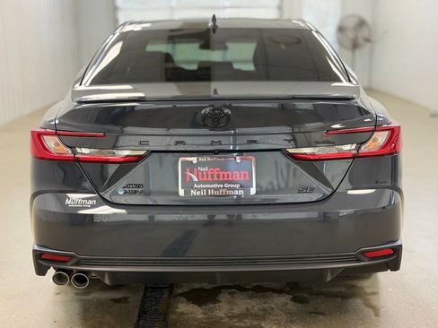 Used 2026 Toyota Camry SE AWD/4WD image 6