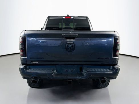 Used 2022 RAM 1500 Big Horn w/ Night Edition AWD/4WD image 6