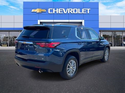 Certified 2023 Chevrolet Traverse LT w/ LPO, Cargo Package image 8