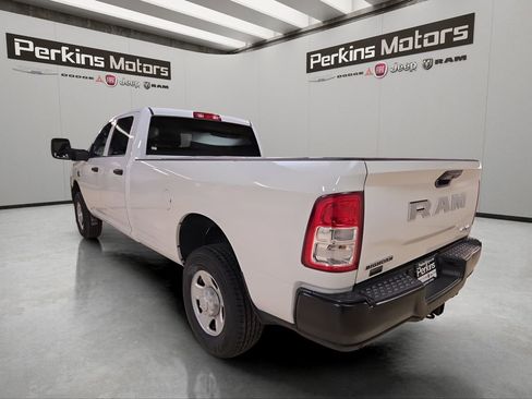 Used 2023 RAM 3500 Tradesman image 3