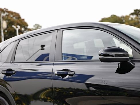 Used 2024 Honda HR-V Sport image 12